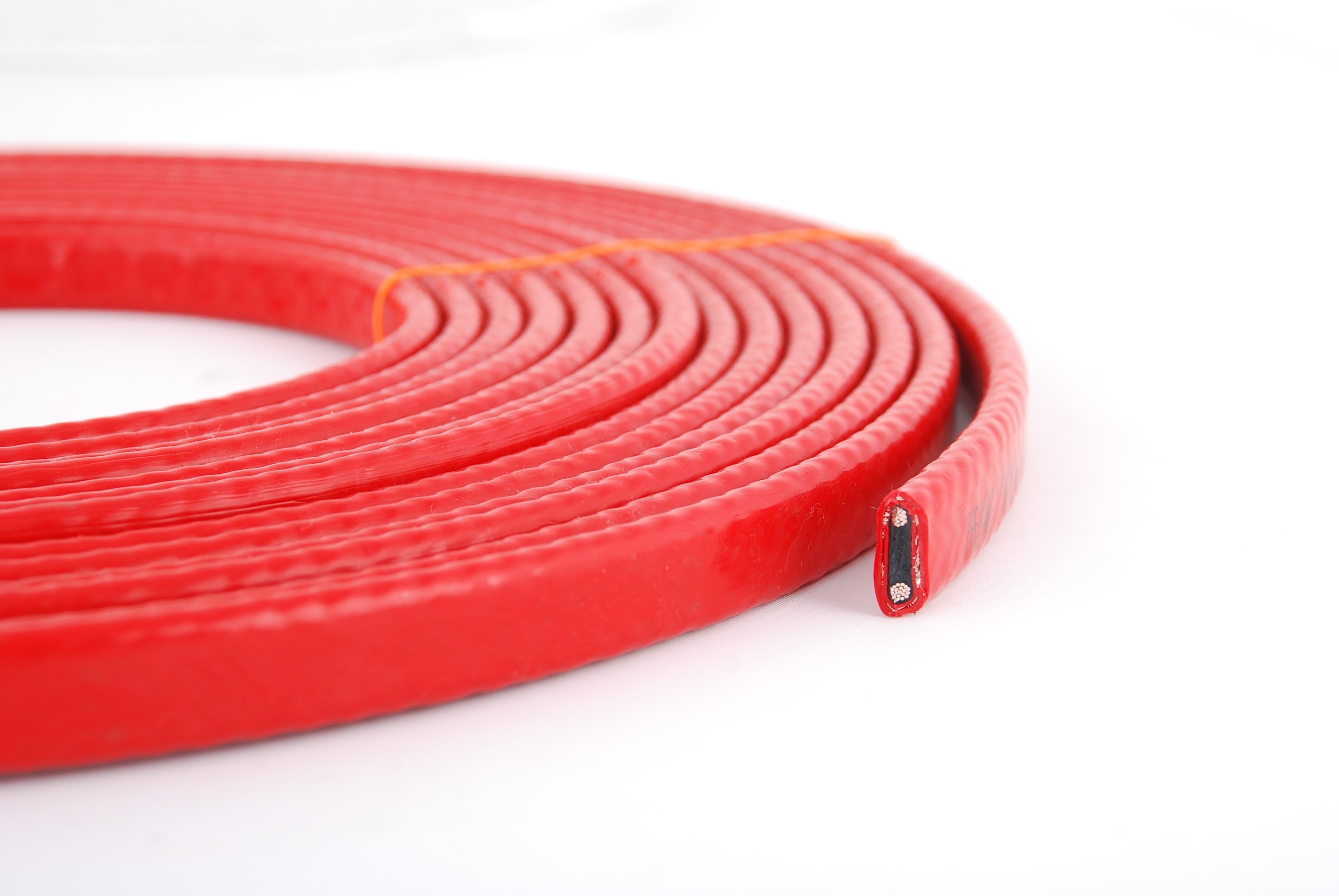 How to choose the type of heating cable for high temperature environment?