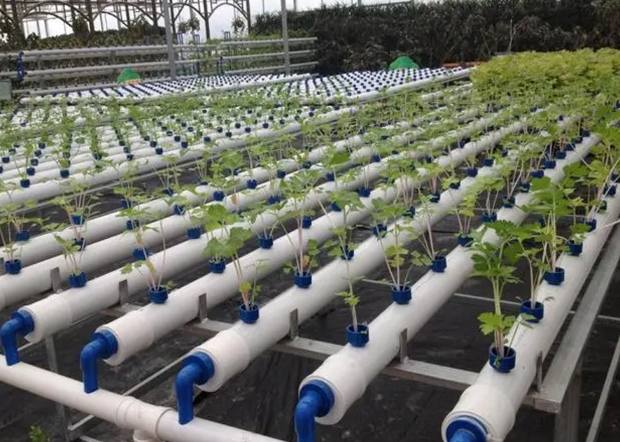 Application of heating tape in different agricultural pipelines