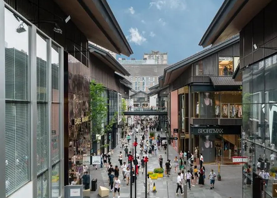 Electric heating cables for floor heating in shopping malls